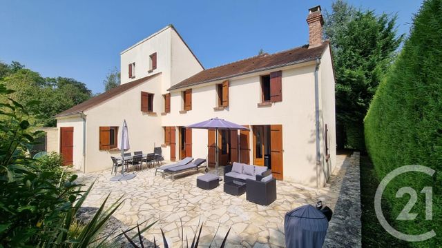 maison à vendre - 8 pièces - 207.11 m2 - VALLANGOUJARD - 95 - ILE-DE-FRANCE - Century 21 Osmose