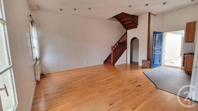 Appartement F4 à vendre - 3 pièces - 54.0 m2 - VALLANGOUJARD - 95 - ILE-DE-FRANCE - Century 21 Osmose